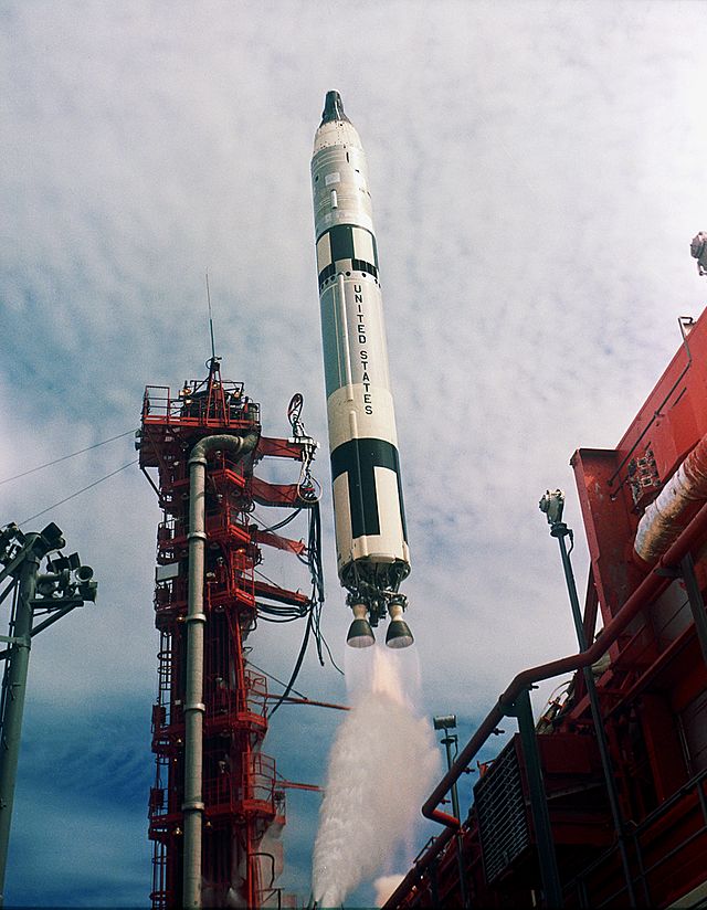 Gemini-Titan_11_Launch_-_GPN-2000-001020.jpg