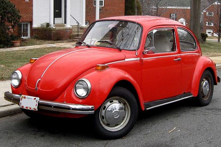 Original_Volkswagen_Beetle_will_float.jpg